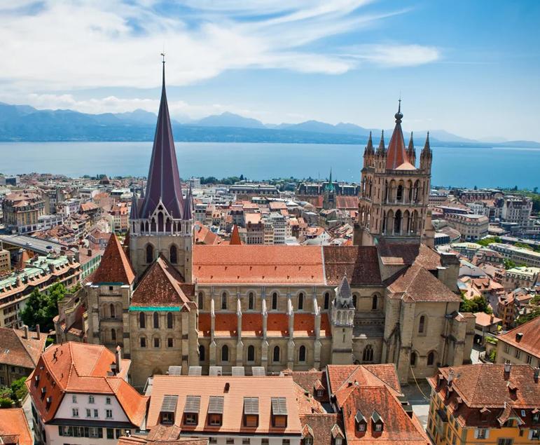 Transfer from Geneva to Lausanne